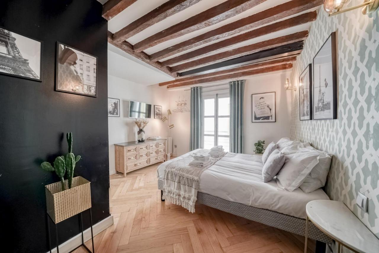 Ultra Central Historical Parisian Flat - Louvre 외부 사진