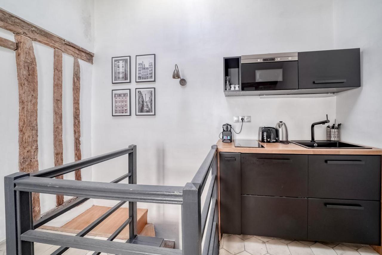 Ultra Central Historical Parisian Flat - Louvre 외부 사진