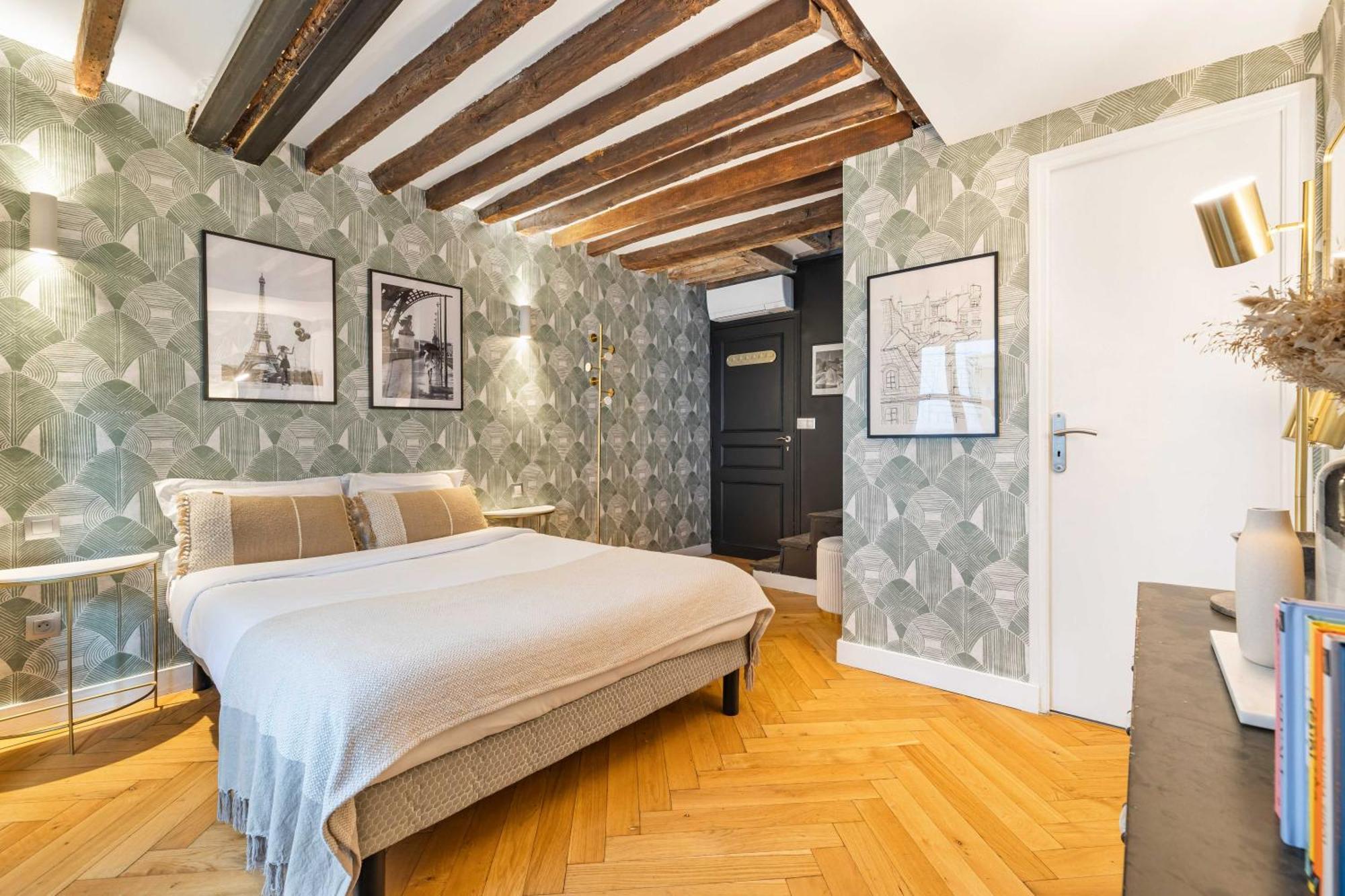 Ultra Central Historical Parisian Flat - Louvre 외부 사진