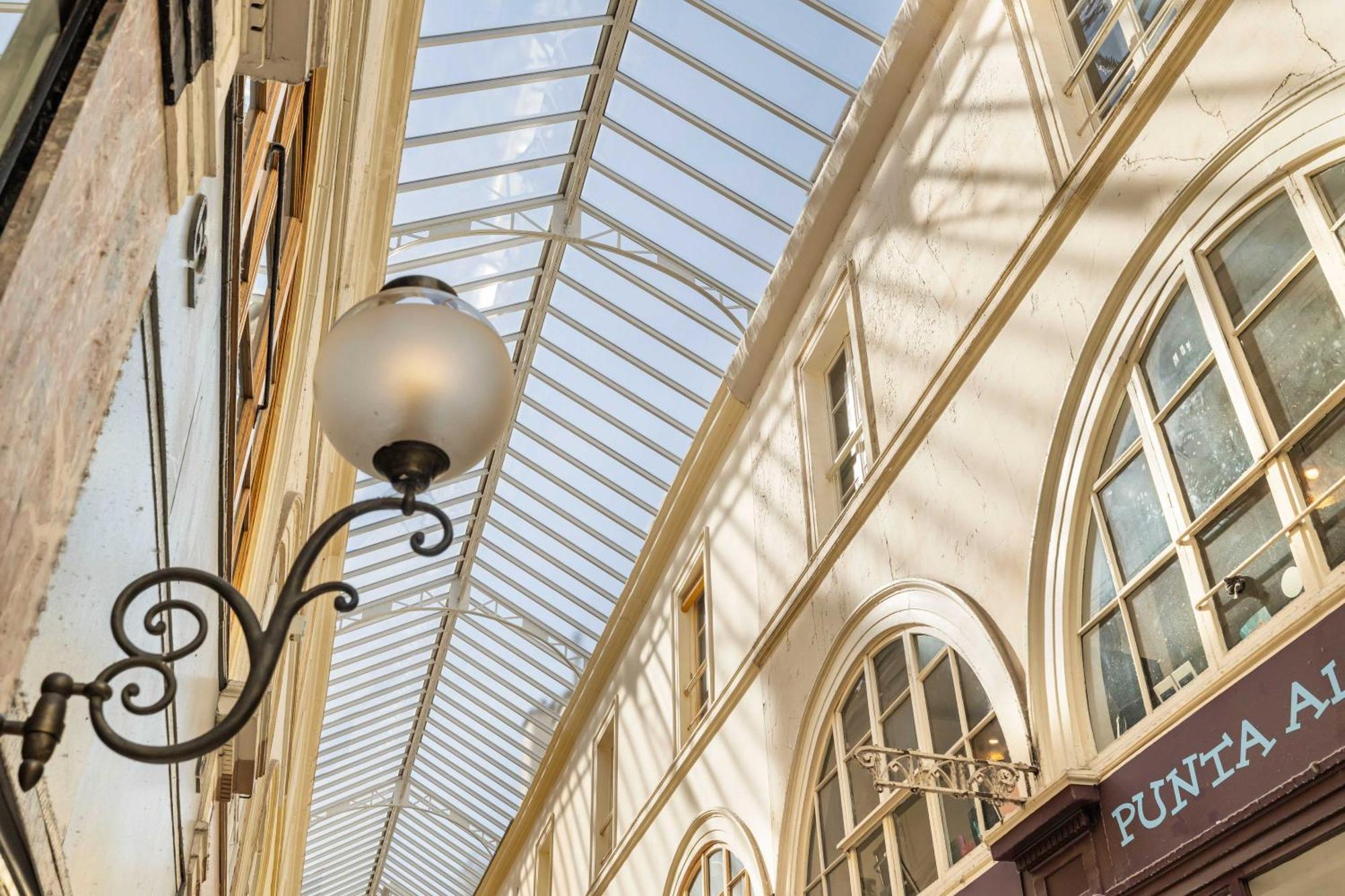 Ultra Central Historical Parisian Flat - Louvre 외부 사진