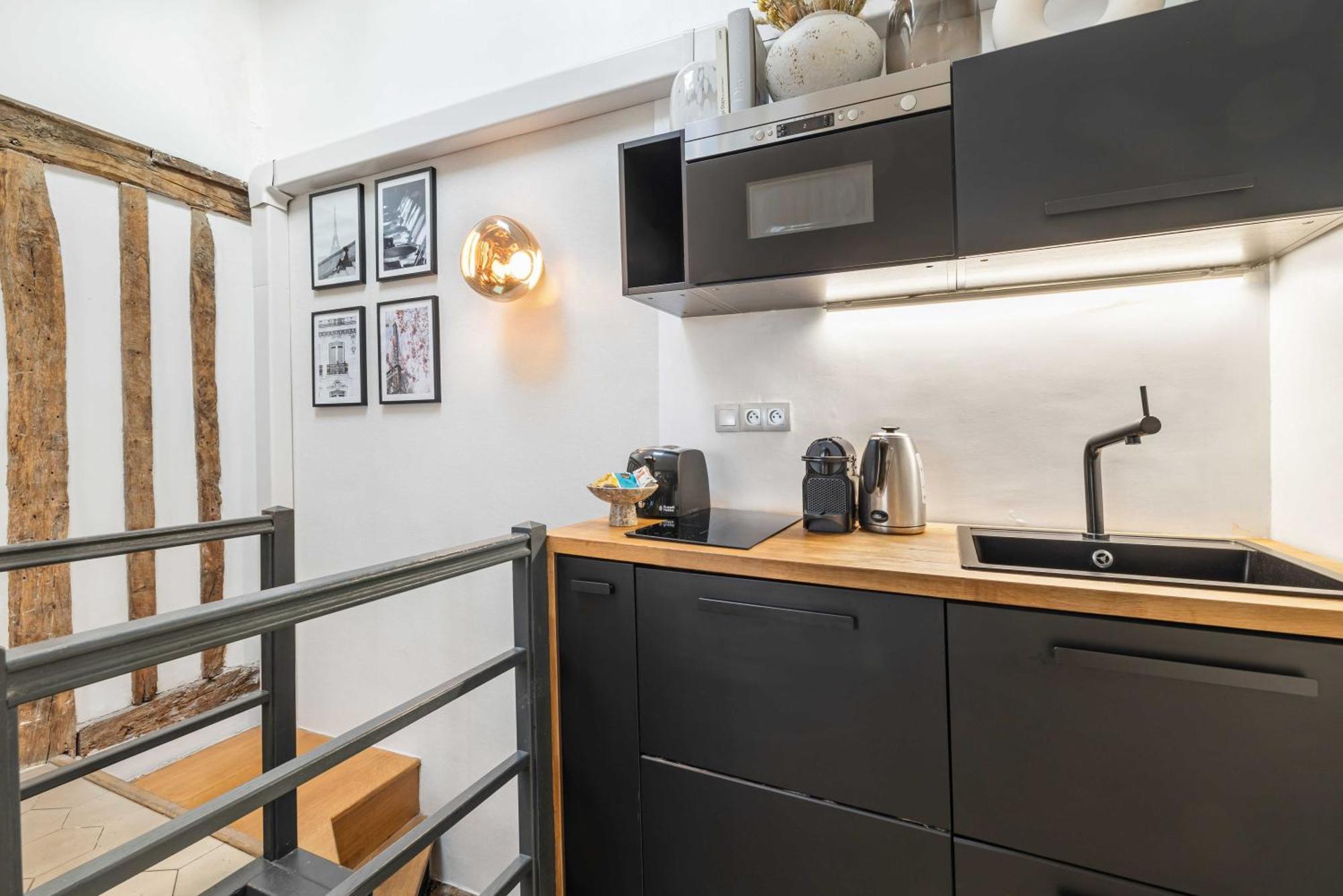 Ultra Central Historical Parisian Flat - Louvre 외부 사진